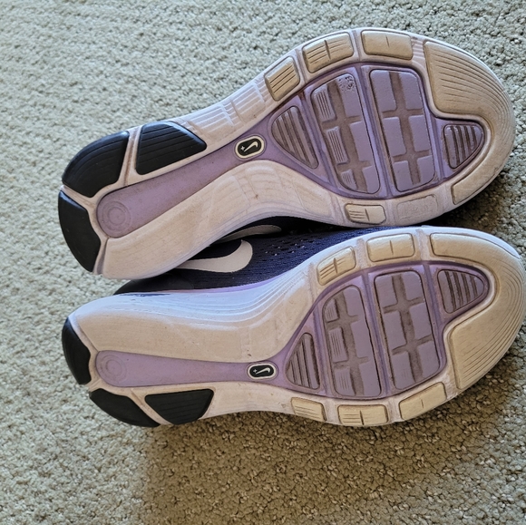 Nike LunarGlide 4 Sneaker - Picture 4 of 4